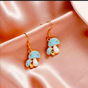 Metal Alloy Blue And White Mushrooms w/Gold Hooks